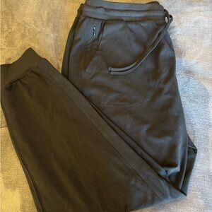 Rachel Zoe black joggers size L